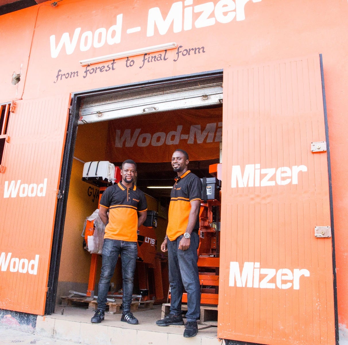 Expert technicians on tap to maintain machines.